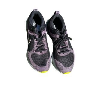 Nike Black and Purple Athletic Shoes